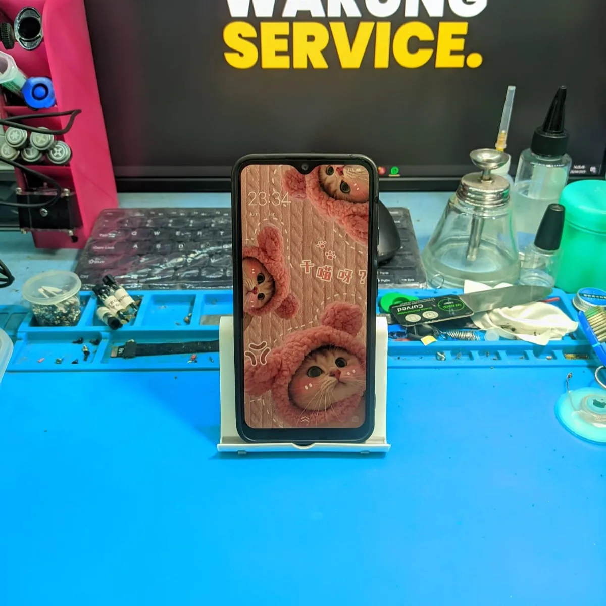 Vivo Y12: LCD Terlepas & Fleksibel Putus Setelah Jatuh? Segera Servis di Pangkalan Bun!