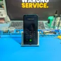 Redmi Note 9 Layar Putih Buram? Bisa Diperbaiki di Pangkalan Bun!