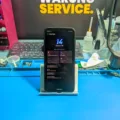 LCD Vivo V25e Ngeflash Setelah Ganti Sendiri dari Kumai? Segera Periksa di Warung Service Pangkalan Bun