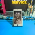 Ganti LCD & Baterai iPhone 8 Plus di Pangkalan Bun – Layanan Cepat & Bergaransi!