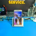 Restorasi Redmi 4X di Pangkalan Bun: Biar Bisa Dipakai Lagi